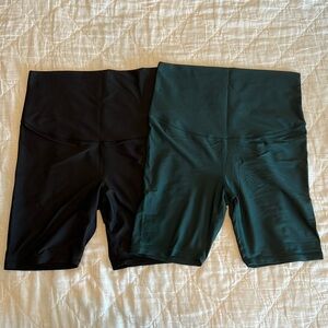 Old Navy - maternity full panel powersoft biker shorts - BUNDLE - 8” inseam